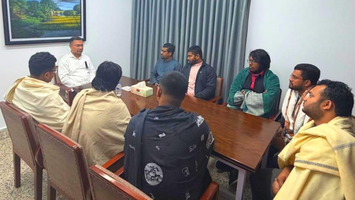 তারেক রহমানের সঙ্গে ডাকসু প্রতিনিধিদের সাক্ষাৎ